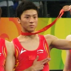 Dong Dong height profile photo