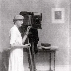 Doris Ulmann height profile photo