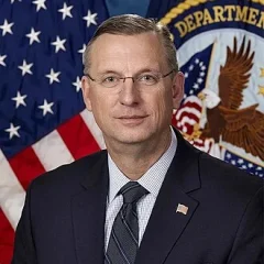 Doug Collins (politician) height profile photo