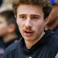 Doug Edert height profile photo