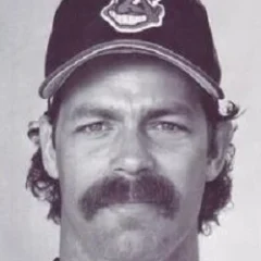 Doug Jones (baseball) height profile photo