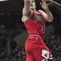 Doug McDermott height profile photo