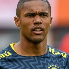 Douglas Costa height profile photo