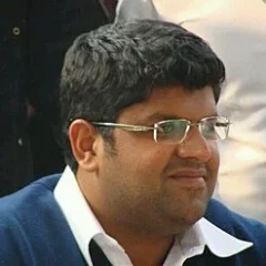 Dushyant Chautala height profile photo