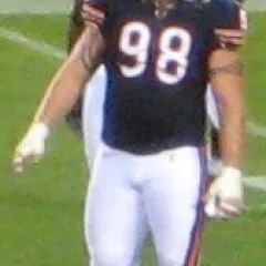 Dusty Dvoracek height profile photo