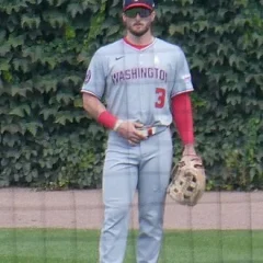 Dylan Crews height profile photo