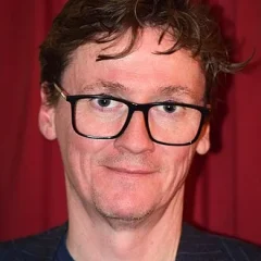 Ed Byrne (comedian) height profile photo