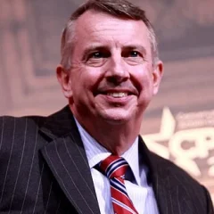 Ed Gillespie height profile photo