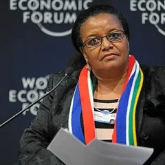 Edna Molewa height profile photo