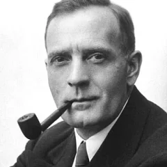 Edwin Hubble height profile photo