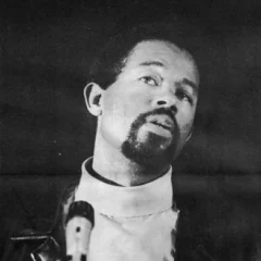 Eldridge Cleaver height profile photo