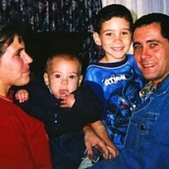 Elián González height profile photo