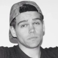 Elijah Daniel height profile photo