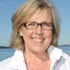 Elizabeth May height profile photo