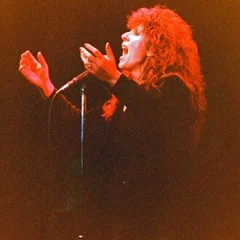 Elkie Brooks height profile photo