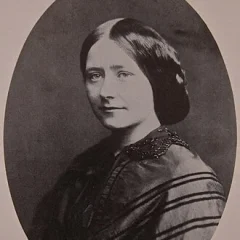 Ellen Ternan height profile photo