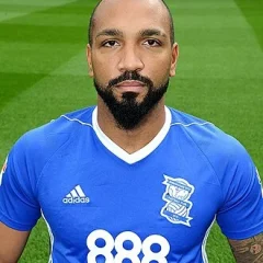 Emilio Nsue height profile photo
