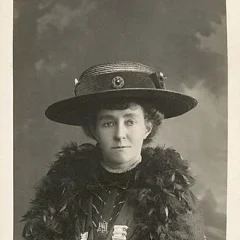 Emily Davison height profile photo