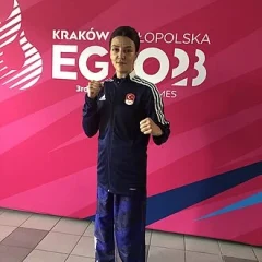 Emine Arslan height profile photo