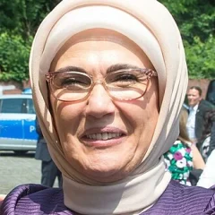 Emine Erdoğan height profile photo
