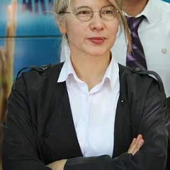 Emine Ülker Tarhan height profile photo