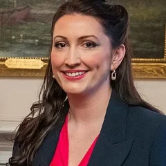 Emma Little-Pengelly height profile photo