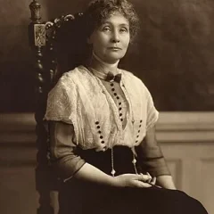 Emmeline Pankhurst height profile photo