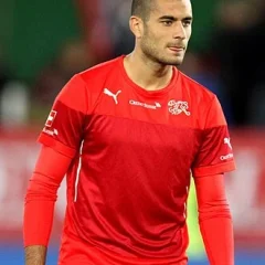 Eren Derdiyok height profile photo