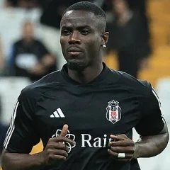 Eric Bailly height profile photo