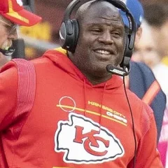 Eric Bieniemy height profile photo