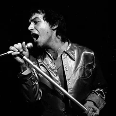 Eric Burdon height profile photo