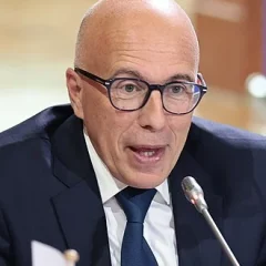 Éric Ciotti height profile photo