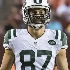 Eric Decker height profile photo