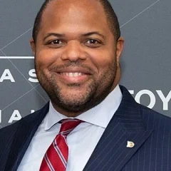 Eric Johnson (Texas politician) height profile photo