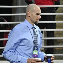 Eric Montross height profile photo