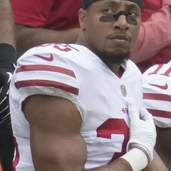 Eric Reid height profile photo