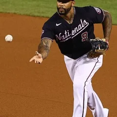 Eric Thames height profile photo