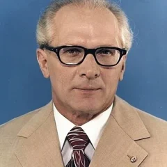 Erich Honecker height profile photo