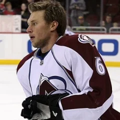 Erik Johnson height profile photo