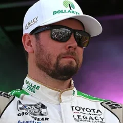Erik Jones height profile photo