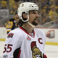 Erik Karlsson height profile photo