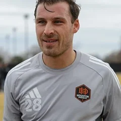 Erik Sviatchenko height profile photo