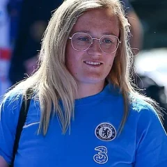 Erin Cuthbert height profile photo