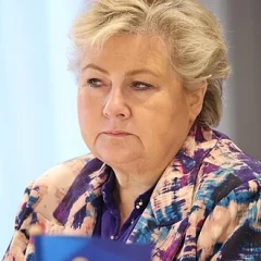 Erna Solberg height profile photo