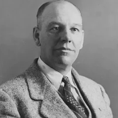 Ernest Lundeen height profile photo