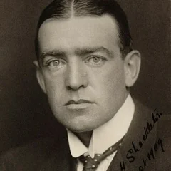 Ernest Shackleton height profile photo