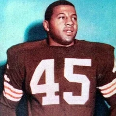 Ernie Davis height profile photo