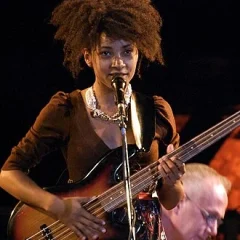 Esperanza Spalding height profile photo