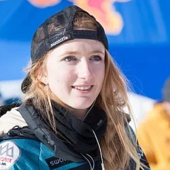 Estelle Balet height profile photo