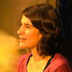Esther Freud height profile photo